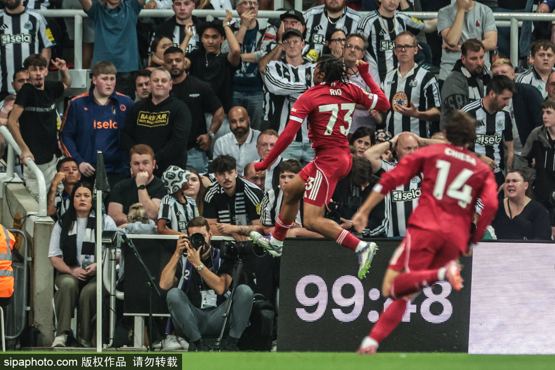 开云APP-包含梦幻进球！利物浦逆转击败拜仁慕尼黑的词条